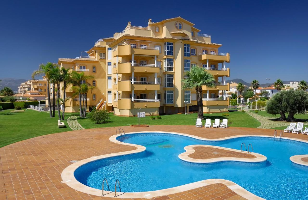 Apartamentos Y Villas Oliva Nova Golf Resort Exterior photo