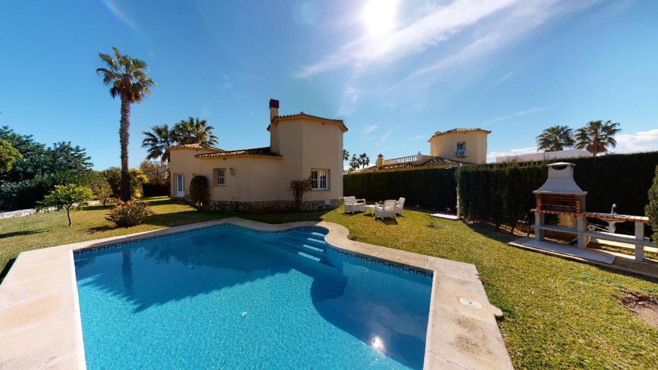 Apartamentos Y Villas Oliva Nova Golf Resort Exterior photo